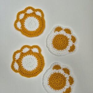 Onderzetters Kattenpoot – Set van 4 (Geel/Wit) | Shop kattenliefde bij vzw Chamour