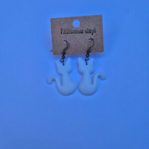 Handgemaakte oorbellen - wit (incl. verzendkosten)